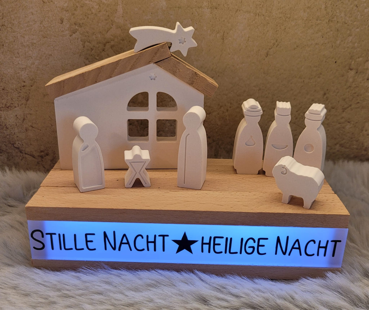 Weihnachtskrippe modern